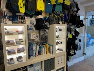 Photo n°19 de Plongée Passion Shop à Carry-le-Rouet (Magasin d'articles de sports)