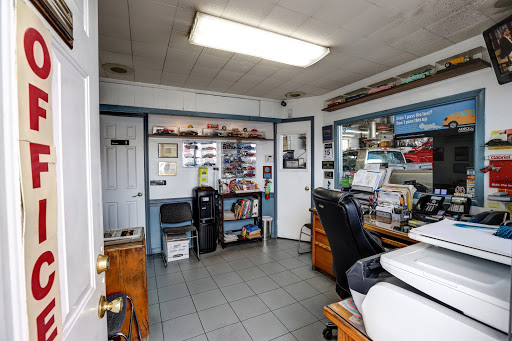 Larry Harker's Auto Repair - Thumbnail