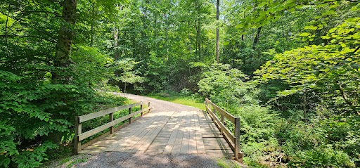 Bear Run Park service house - Thumbnail