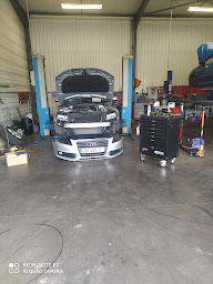 Photo n°1 de Fj Auto à Mozac (Atelier de mécanique automobile)