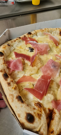 Photo 3 - Casa Pizza By Carlito