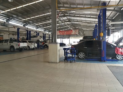 car-dealer