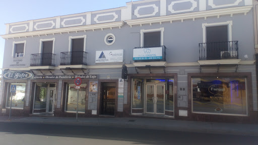Clinica Dental Ramon Y Cajal - Thumbnail