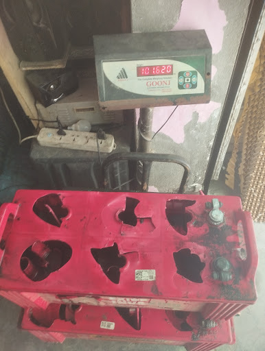 Old inverter and battery scrap. Best rate available. post image
