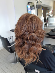 Photo n°4 de Séverine Coiffure à Tignieu-Jameyzieu (Salon de coiffure)