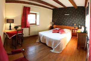 Photo n°17 de Maison d'hôtes Sainte Geneviève à Sainte-Geneviève (Chambre d'hôtes)