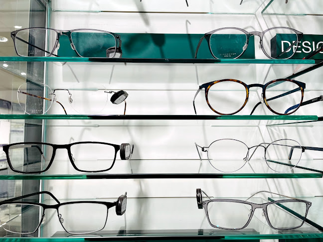 Vision Express Opticians - London - Swiss Cottage - Optician