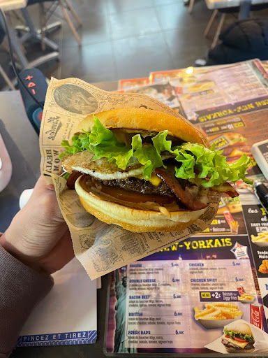 Photo 1 - Fresh burger