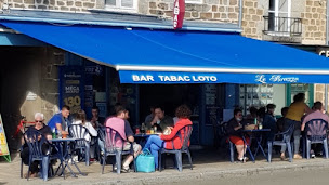 Photo n°5 de Le Brazza à Lassay-les-Châteaux (Café)