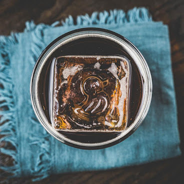 Ducky's Pizza & Tavern by null