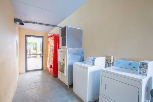 OYO Hotel Baton Rouge Mid City Gallery - United States