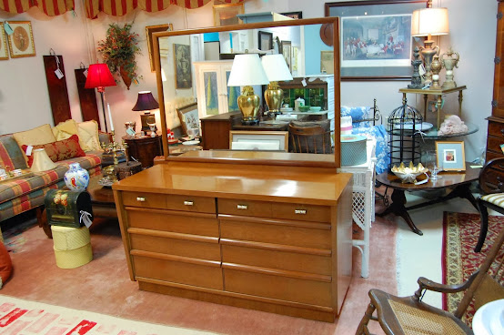 Merchants on Main by null