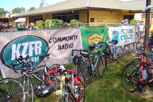 Pullins Cyclery - Visual