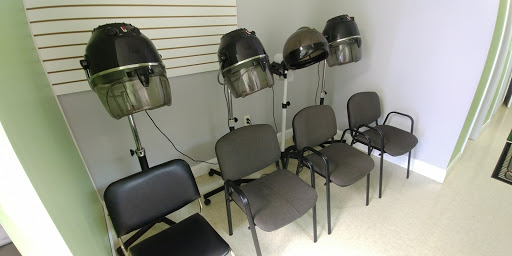Naturalistic Salon and Hair Boutique - Natural Hair - Thumbnail