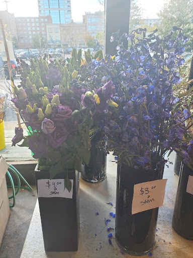 Maureen's Buffalo Wholesale Flower Market - Thumbnail