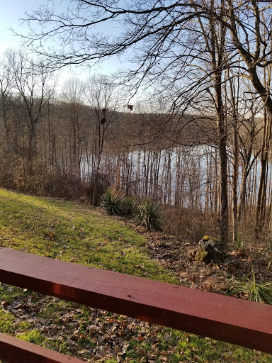 Sunset Point Vacation Rental at Burr Oak Lake - Thumbnail