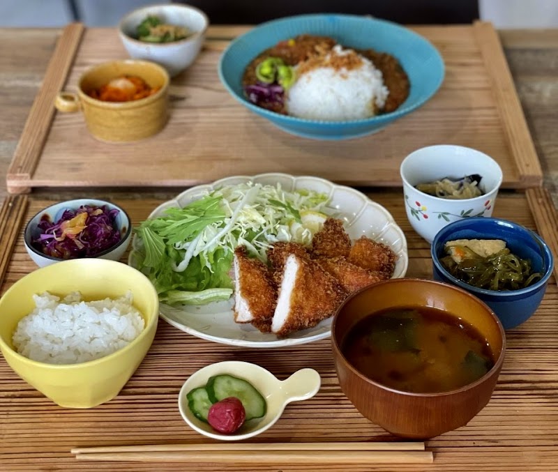 ごはんとおそうざいLINDA