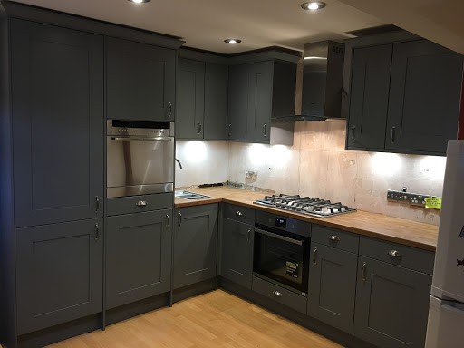 La Kitchens - Visual