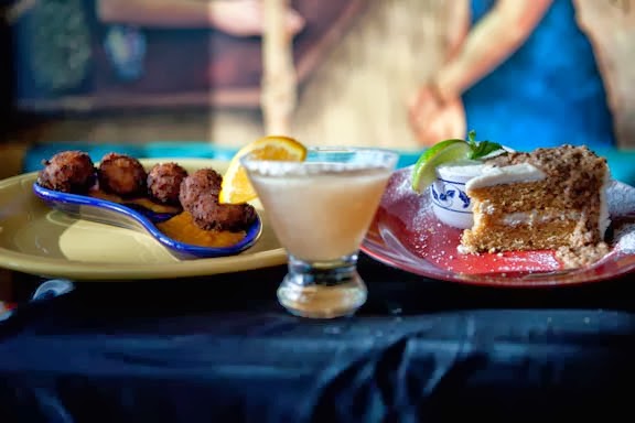 Salvador Molly's by null