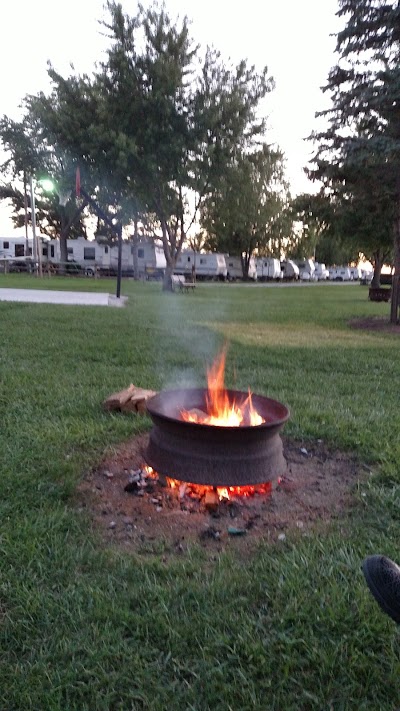 Photos of Fire Lake Camper Park