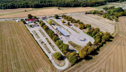 ADAC Verkehrsübungsplatz Breisach-Hochstetten //