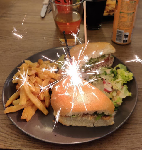 Photo 1 - MADE IN BURGER
