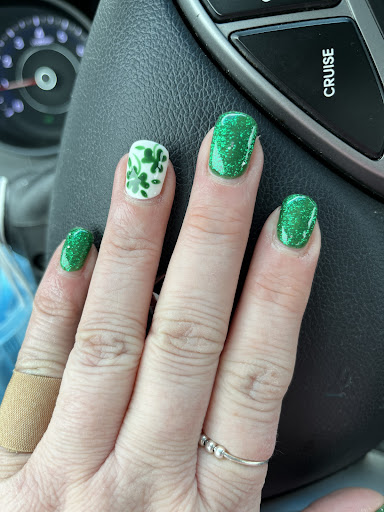 Soak Nail Massage & Spa - Thumbnail