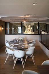 Photo n°15 de Kavalery | Bureau d'études en éclairage à Vezin-le-Coquet (Magasin de luminaires)