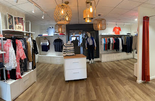 Photo n°3 de LINY MODE à Dieuze (Magasin de vêtements)