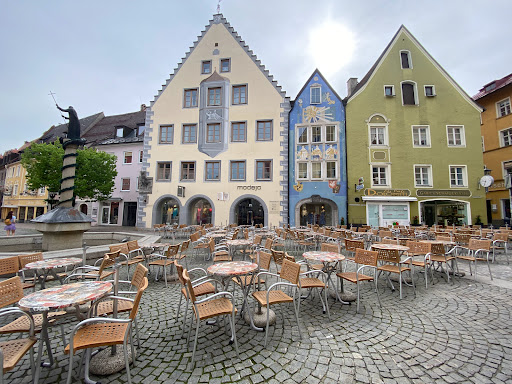 Restaurant Aquila, Ivanovic Essen und Trinken GmbH - Thumbnail