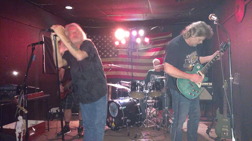 Dizzy D's Bar & Liquor Store - Thumbnail