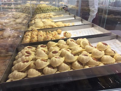 Photos of Almanar Bakeries and Pastries