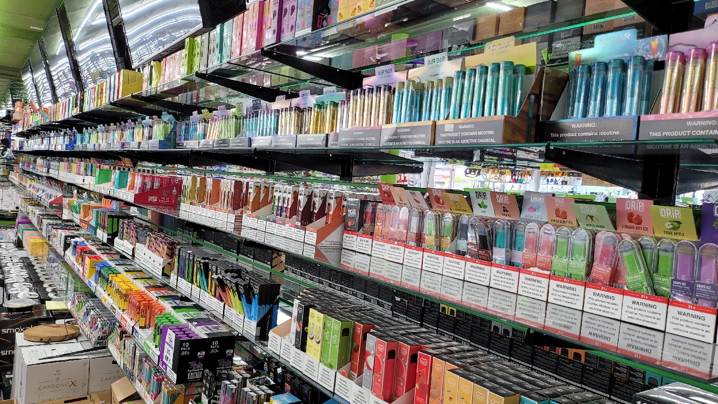 AA Hookah Pipe Vape Shop photo 2