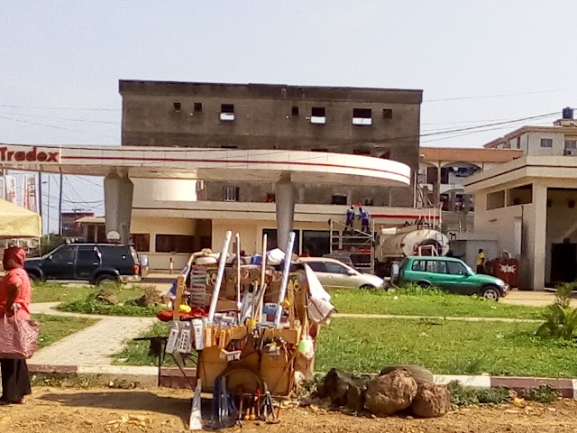 Carrefour Des Immeubles KOTTO