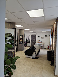Photo n°1 de Entete à Tete à Saint-Cyprien (Salon de coiffure)
