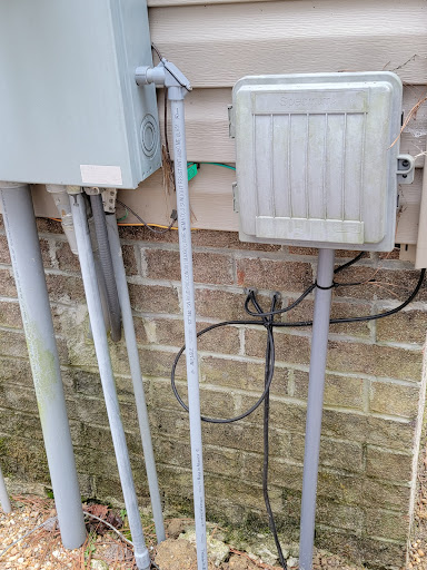 Clint's electrician - Visual