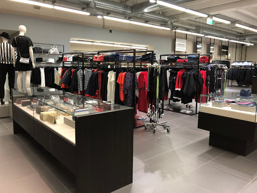 giorgio armani outlet