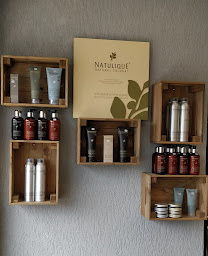 Photo n°4 de L'Atelier Co à Les Essarts-le-Roi (Salon de coiffure)