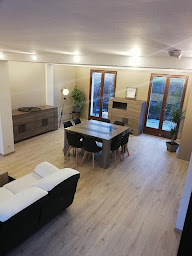 Photo n°4 de YJ Rénovation à Andryes (Magasin de peinture)