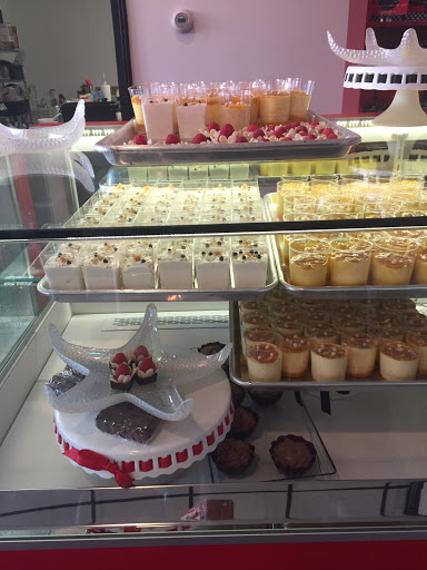 Le Rouge Handmade Chocolates & Cakes by Aarti - Thumbnail