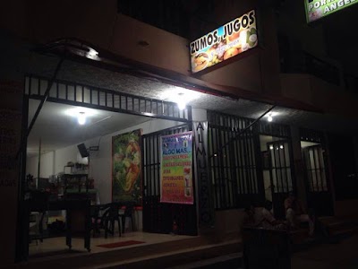 Photos of ZUMOS, JUGOS Y ALGO M&Aacute;S