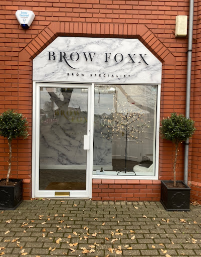 Brow Foxx - Thumbnail