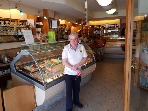 Bar Gelateria Ettore Di Alessandro Palmerini Gallery - Italy