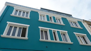 Photo n°4 de LANGELLOTTI PEINTURE et SOLS à Caudan (Prestataire spécialisé en revêtement par pulvérisation)