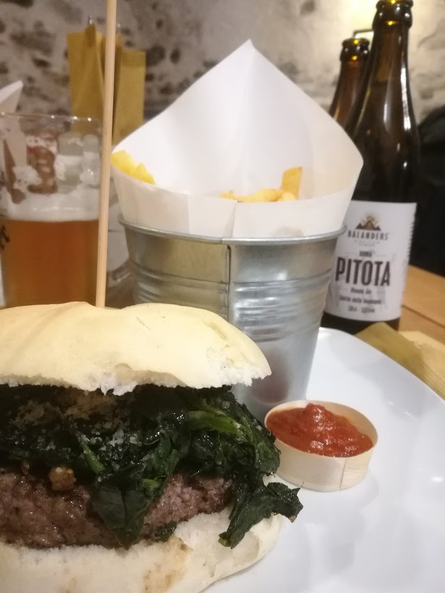 Pota Mountain Burger