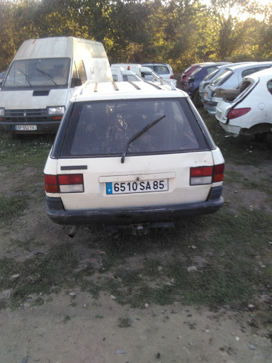 Carzat Auto Demolition - Thumbnail