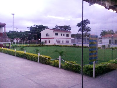Photos of Adventist College Santa Cruz