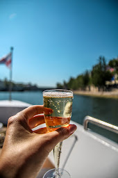 Photo n°80 de Vedettes de Paris à Paris (Agence de visites touristiques)