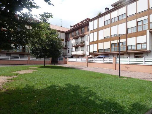 Parque Infantil Santiago de Cartes. - Thumbnail