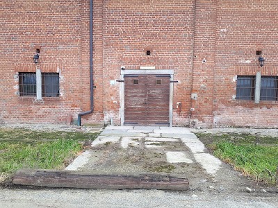 Cimitero Abbandonato di Castell